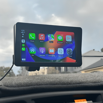 Versatile Touch Screen Car Display | Apple CarPlay & Android Auto