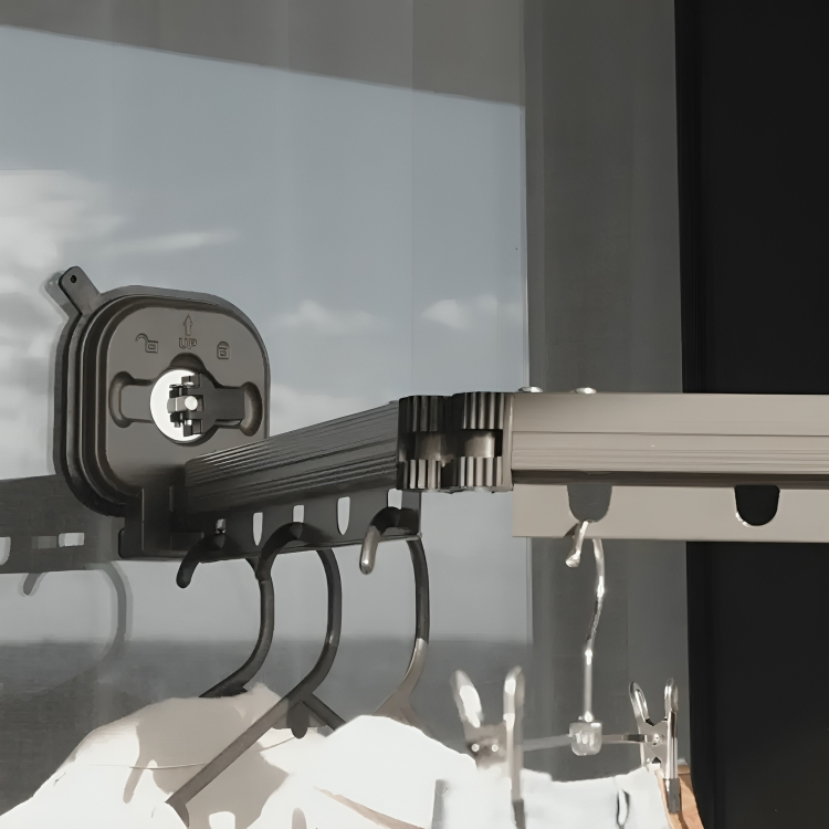 Adjustable Hanging Rack