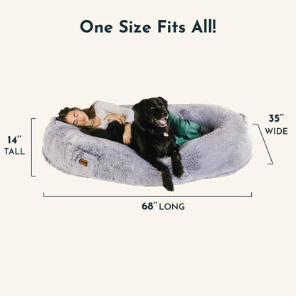 THE CUDDLE LOUNGE
